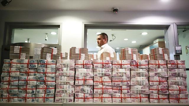 Kamuda yeni dönem başladı! Tasarruf tedbirleri Resmi Gazete'de yayımlandı! İşte alınan kararlar