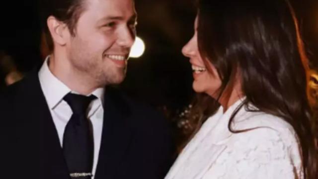 5 yıldır aşk yaşıyorlar! Tolga Sarıtaş ve Zeynep Mayruk'un düğün tarihi belli oldu