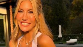 Çağla Şıkel'in ayakları sosyal medyada gündem oldu! Görenler şaşırmıştı