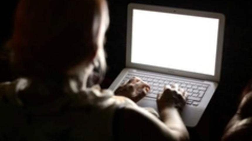 &Ccedil;ocuk pornosu en &ccedil;ok ziyaret edilen 'gizli i&ccedil;erik'