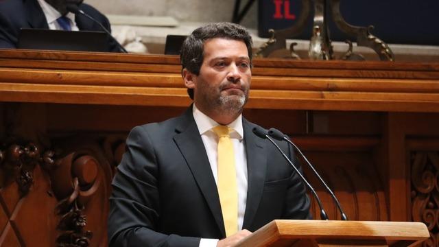 O ülkeyi ayağa kaldıran ırkçı söylemler: Türklere hakaret etti!