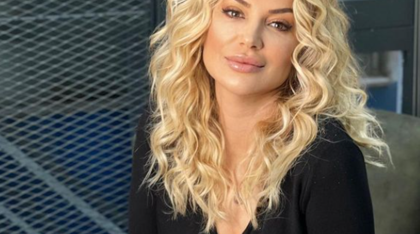 'Sürekli bir yerlerin konuşuluyor' diyerek kızmıştı! Songül Karlı'nın oğlu büyüdü kocamana oldu! O karelere yorum yağdı 