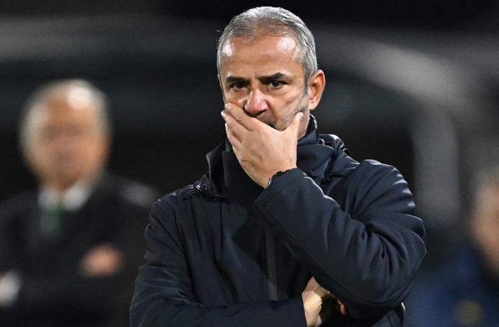 Fenerbahçe'de Galatasaray maçına saatler kala sakatlık şoku! Yıldız oyuncu kadrodan çıkarıldı...