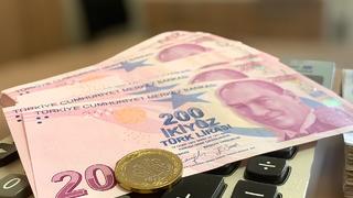 Emekli için temmuzda refah payı bilmecesi! SGK Uzmanı 'Biraz umut var' diyerek düzenlemeye işaret etti! En düşük emekli aylığında rakamı verdi