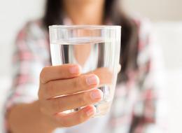 Peş peşe zamlarla damacana suyun fiyatı ikiye katlandı! Bir bardak su cep yaktı! 