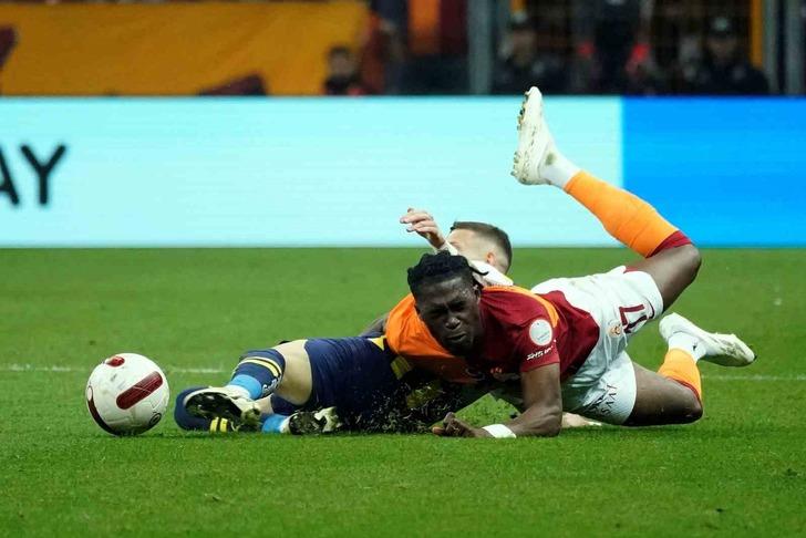 Şampiyonluk düğümü son haftaya kaldı! Galatasaray'ın Konyaspor maçında dikkat çeken detay bir detay var... G2