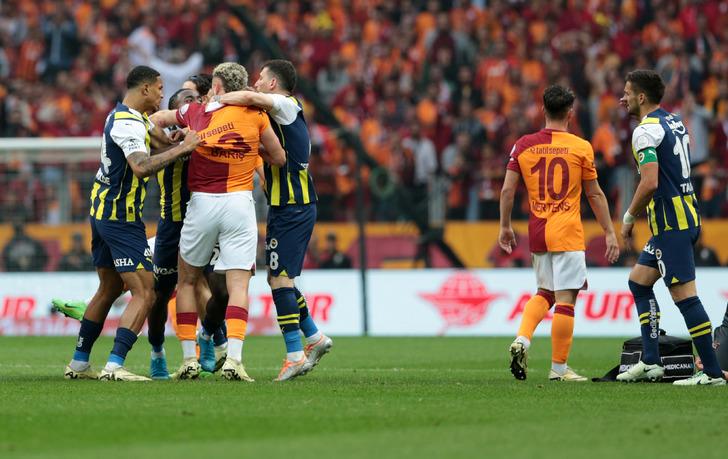 "FENERBAHÇE'NİN ONUR SKORU" (Ercan Güven/Milliyet)