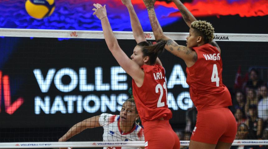 Filenin Sultanları, Fransa’ya set vermedi!