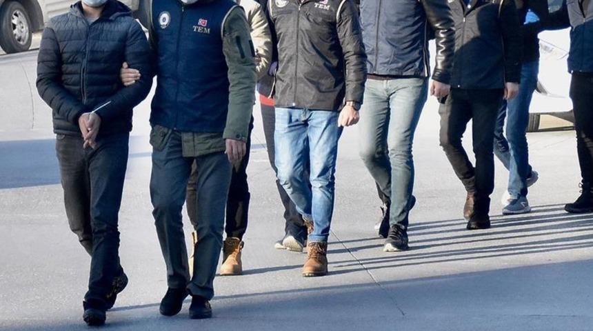 Bakan Yerlikaya duyurdu! 40 göçmen kaçakçılığı organizatörü yakalandı