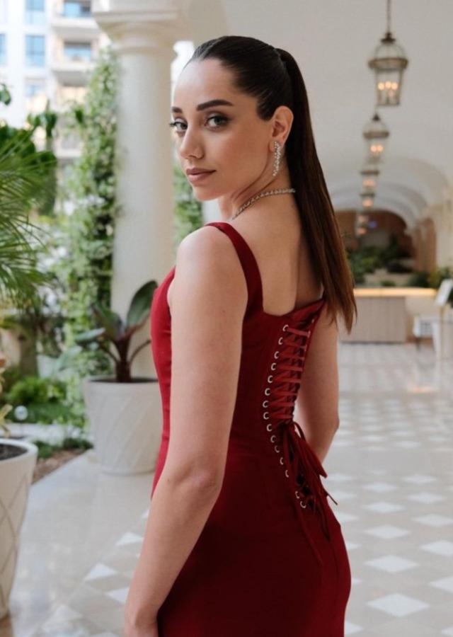 özge66666