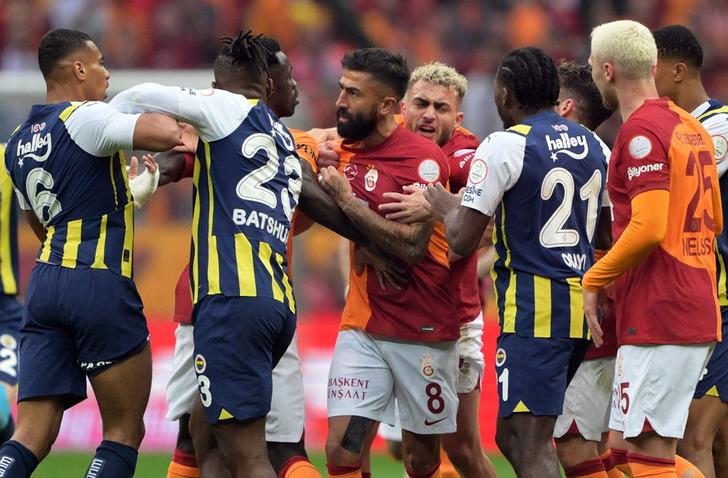 Fenerbahçe ile Galatasaray'ın şampiyonluk yarışında ikili averaj devreye girdi! İşte iki takımın da şampiyonluk ihtimalleri... 18808869-728xauto