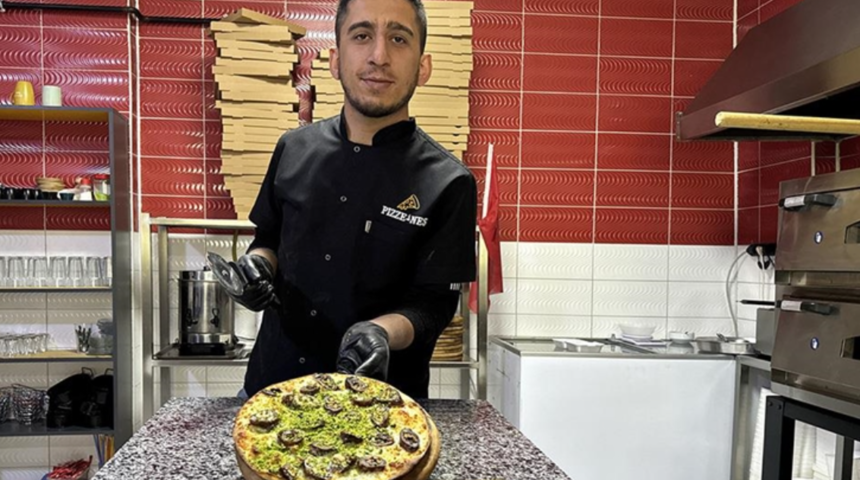 Cevizli sucuk ile pizzayı birleştirdi! Ortaya sıra dışı bir lezzet çıktı