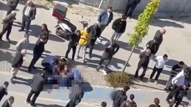 Başakşehir'de silahlı saldırı! Otomobilden inip kurşun yağdırdı: Yaralılar var