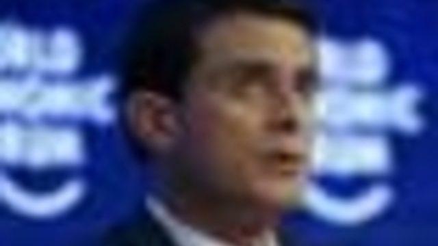 Fransa Başbakanı: Üniversitede başörtüsü yasağından yanayım