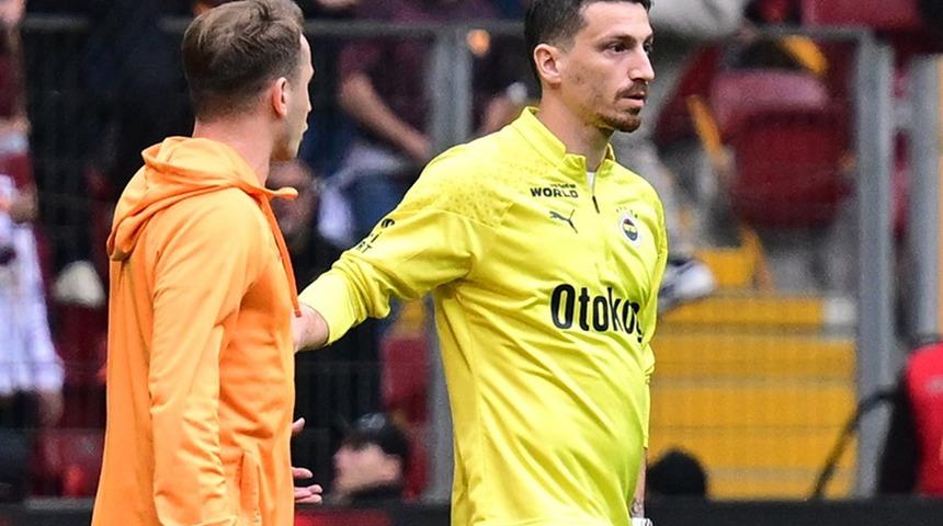 Derbinin yankıları dinmek bilmiyor! Maç önü kavga etmişlerdi... '5'e 1 dayak yerken' demişti, Kerem Aktürkoğlu'ndan Mert Hakan Yandaş'a olay yanıt... 