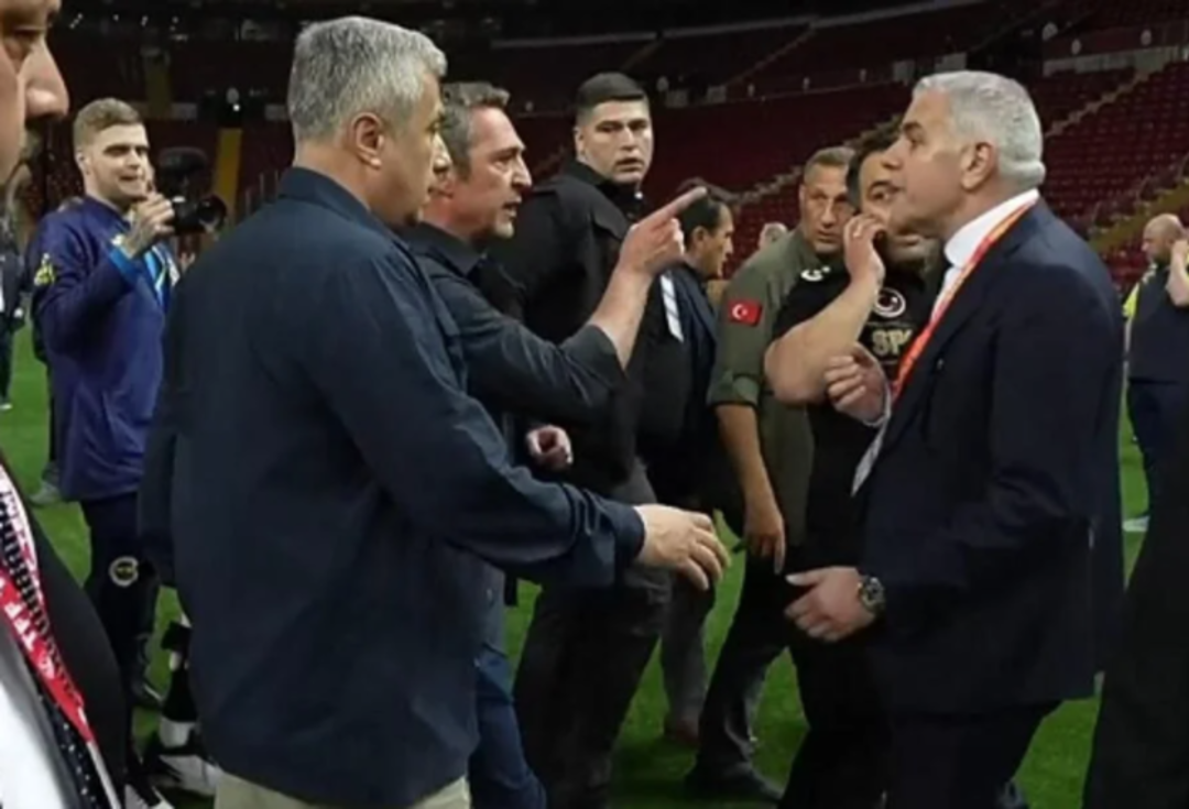 Fatih Altaylı Ali Koç'a ateş püskürdü! "Lig bittikten sonra haddini bildireceğim" dedi ve...