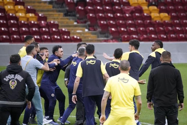 İstanbul Valiliği'nden Galatasaray-Fenerbahçe derbisi için açıklama! "5 şahıs hakkında adli işlem başlatıldı" 18810537-728xauto