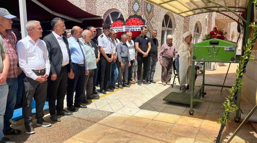 Kendi yaptırdığı camiden son yolculuğuna uğurlandı