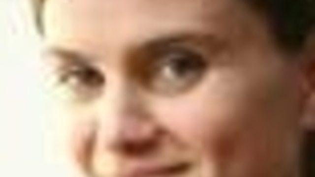 İngiltere'de milletvekiline silahlı ve bıçaklı saldırı