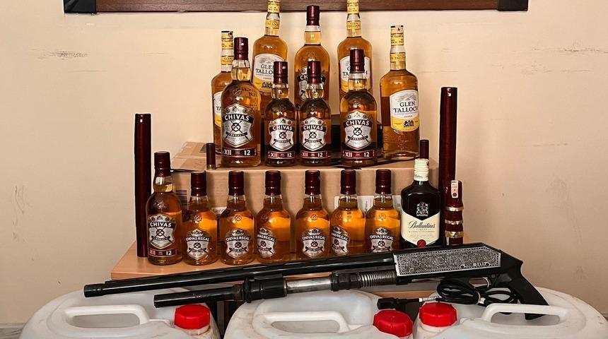 Kocaeli'de sahte içki operasyonunda 1 şüpheli yakalandı