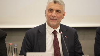 Bakan Bolat'tan Çekya temasları:  10 milyar dolarlık bir dış ticaret hacmine ulaşması taahhüdünde bulunduk