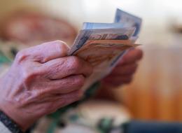 Belediye Başkanı duyurdu! O ilçede emeklilere 5 bin TL ikramiye! 