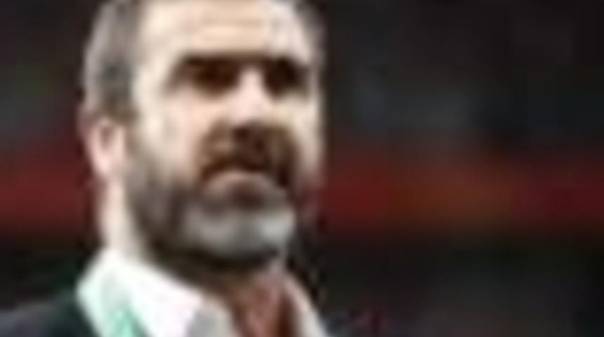 Deschamps Cantona'nın ırkçılık iddiasına dava açıyor