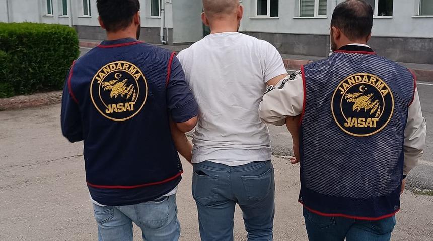 Kayseri'de 14 yıl 11 ay kesinleşmiş hapis cezası bulunan hükümlü yakalandı
