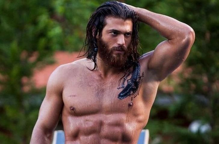 Dubaili aile, Can Yaman'a 1 milyon euro teklif etti! &Uuml;nl&uuml; oyuncu bakın ne dedi