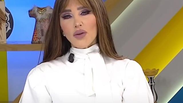 Seren Serengil sokak köpekleri için teklif edilen yasayı duyunca çıldırdı! 5000 köpeğe bakarım, b.klarını bile vermem”