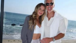 Kendisini 28 kocası 47 yaşında! Aralarında 19 yıllık yaş farkı tepkilere neden oldu: Bunu babama söylemek tuhaftı