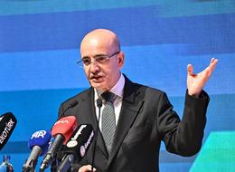 Bakan Şimşek duyurdu:  600 milyon dolarlık kredi onaylandı! 