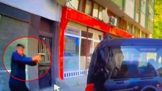 Yol verme kavgasının görüntüleri dehşete düşürdü! Araçtan inip kurşun yağdırmış…