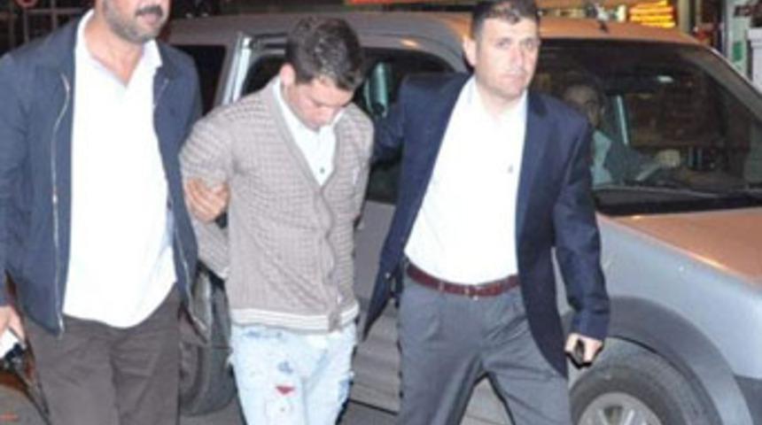 Babasını öldürüp iş yerini yaktı