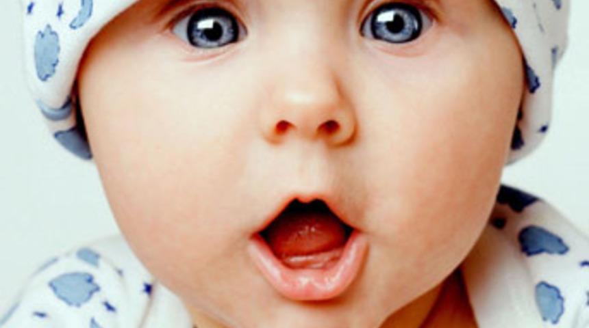 Fare derisinden bebek &uuml;rettiler