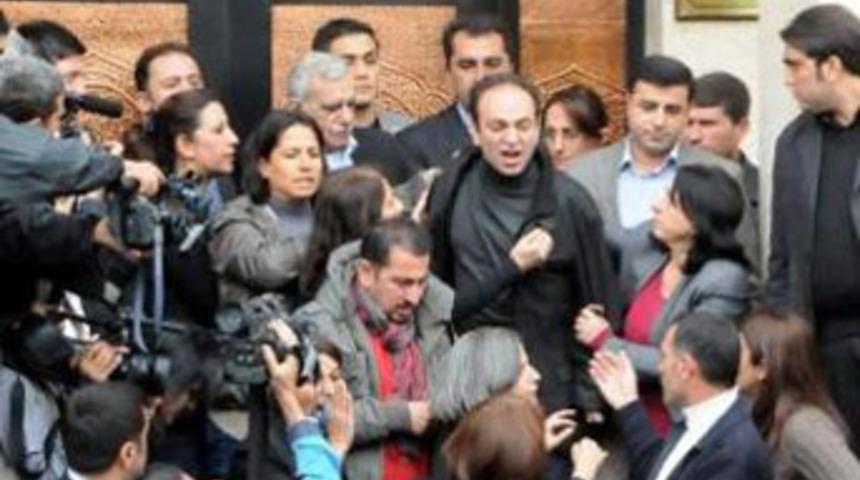 Flaş a&ccedil;ıklama: 'Başkanlığı bırakırım'