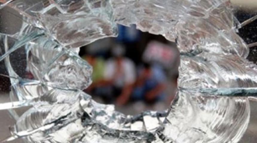 Malatya'da BDP binasına silahlı saldırı