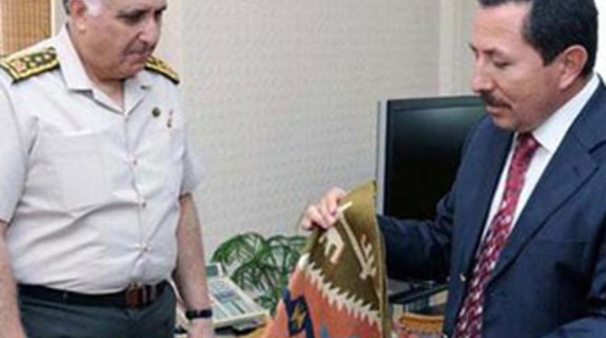 Kilim skandalında fatura danışmana &ccedil;ıktı