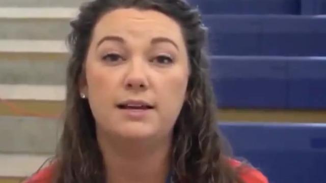 Öğretmen 17 yaşındaki öğrencisiyle ilişkisini itiraf etti! Okul gezisindeki detay mide bulandırdı... Müstehcen mesajları ifşalandı