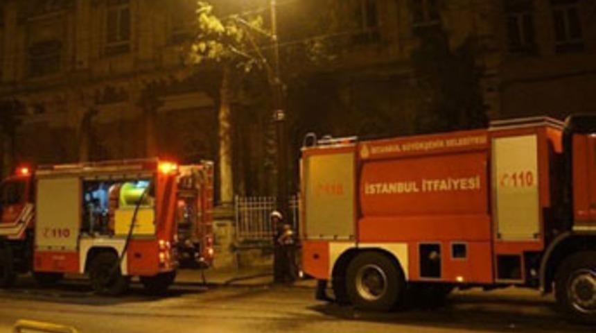 Sultanahmet Çocuk Mahkemesi'nde yangın