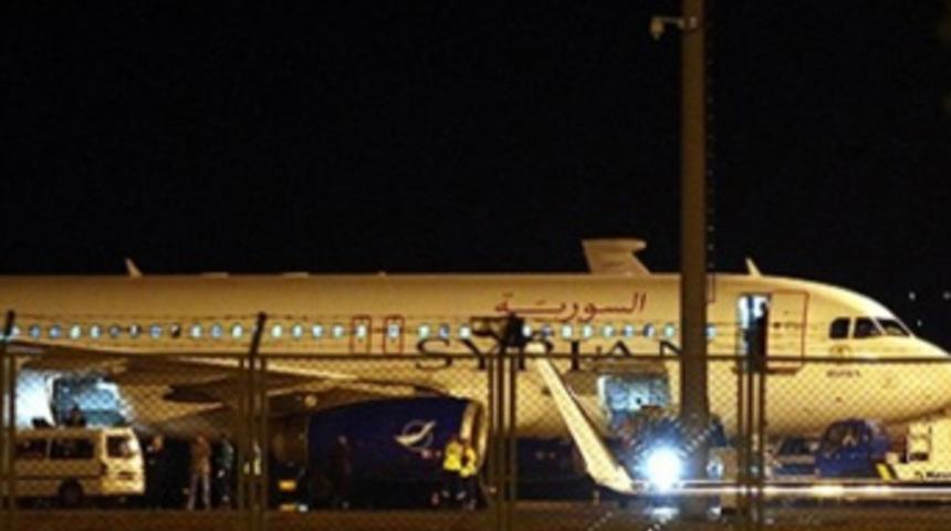 Suriye u&ccedil;akları rota değiştirdi