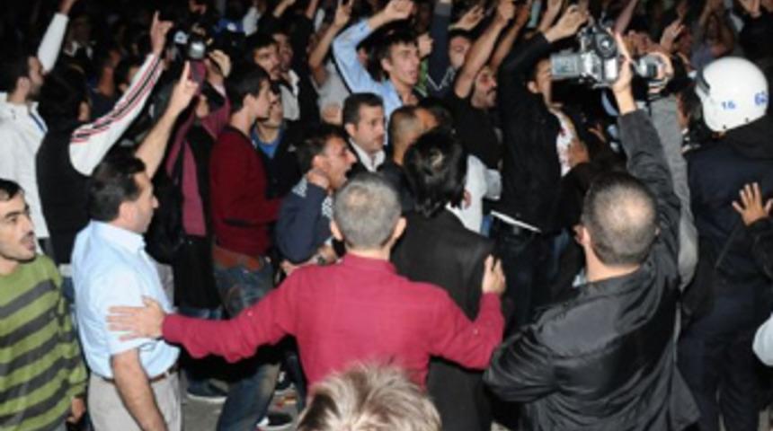 Bursa'da BDP y&uuml;r&uuml;y&uuml;ş&uuml;nde gerginlik