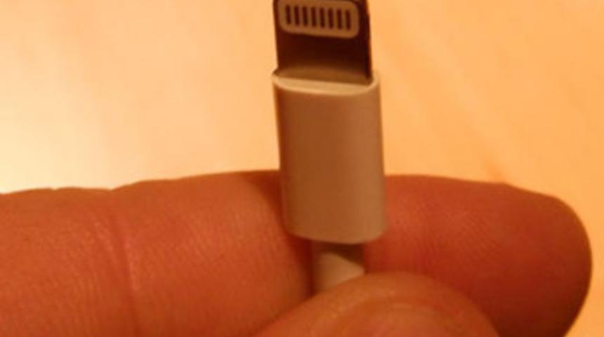 Lightning Kablolarına &Ccedil;inli Alternatif