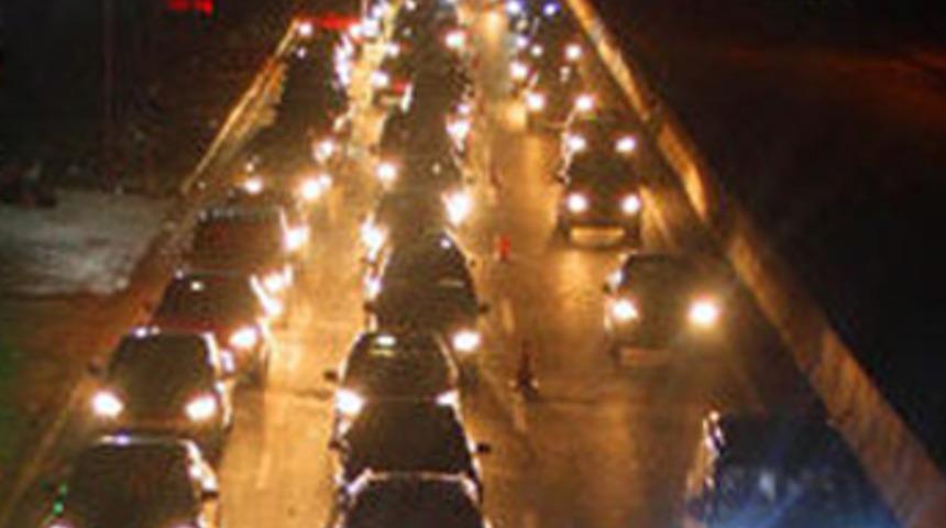 20 kilometrelik trafik &ccedil;ilesi