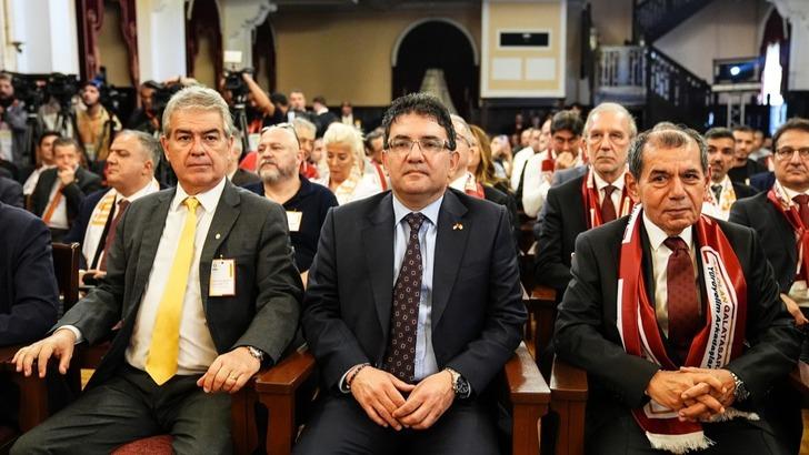 SON DAKİKA: Galatasaray 39. Başkanını seçti! Sarı-Kırmızılılar'da Dursun Özbek, Süheyl Batum'u büyük bir farkla mağlup ederek yeniden başkan seçildi