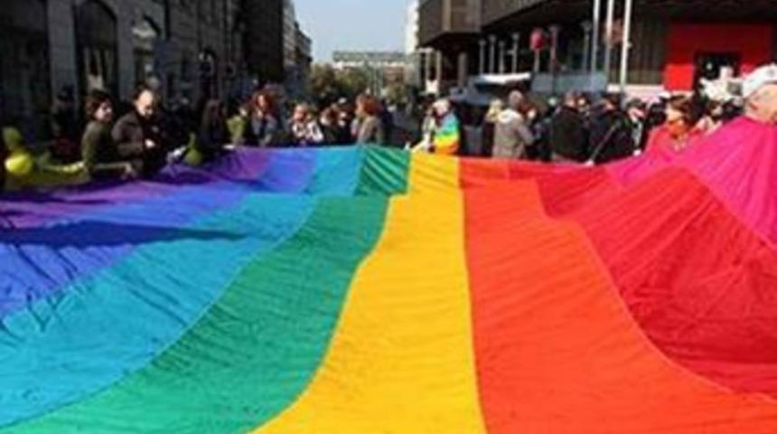 Eşcinseller haftasında Hz. İsa tepkisi