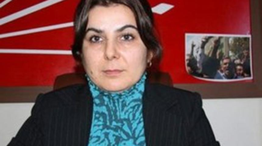 CHP'li y&ouml;neticinin aracına bomba!