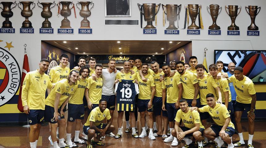 Fenerbahçe resmi sitesinden resmen açıklandı! Yıldız isim Leonardo Bonucci son maçına çıkıyor