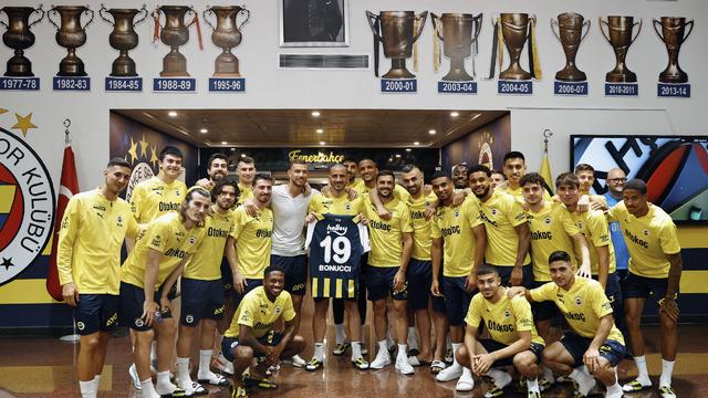 Fenerbahçe resmi sitesinden resmen açıklandı! Yıldız isim Leonardo Bonucci son maçına çıkıyor
