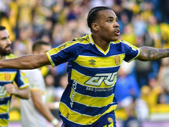 Ankaragücü'nün yıldızı Garry Rodrigues 'artık susmayacağım' diyerek açıkladı! Emre Belözoğlu için olay ifadeler "Benimle derdi var, bitirmeye çalışıyor"